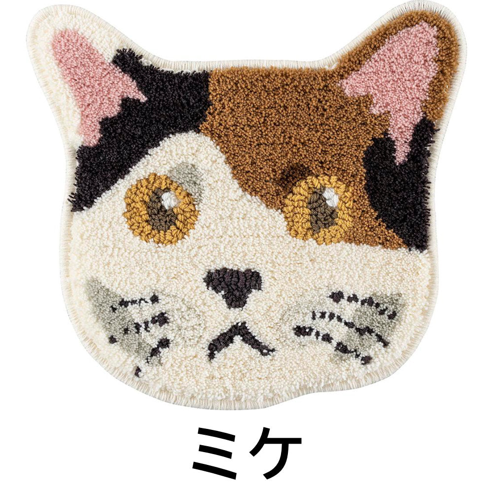 可愛らしい洗える和猫チェアパット 38×38cm