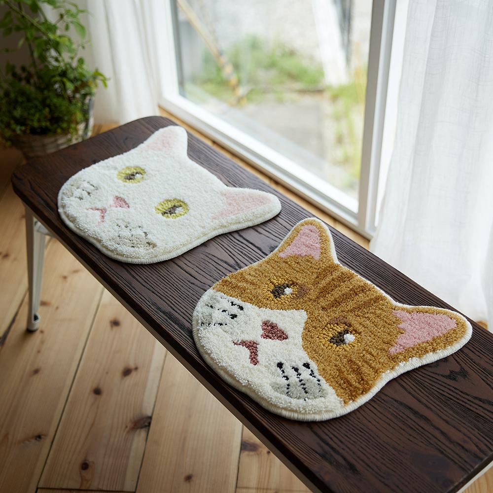 可愛らしい洗える和猫チェアパット 38×38cm