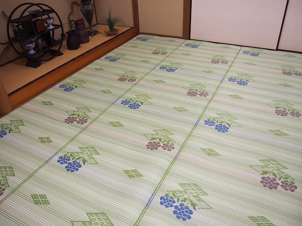 PP素材の洗えるい草風カーペット