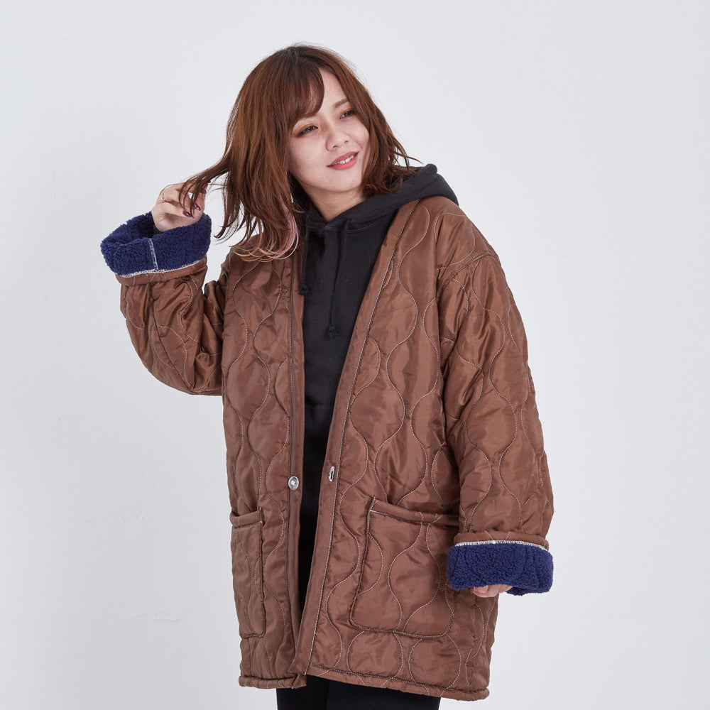 家でも外でもキャンプ気分!two sides インナーボアのリバーシブルはんてん