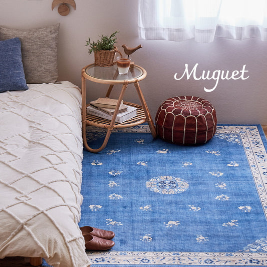 花柄の絨毯風デザインを転写プリントで美しく表現したなめらかフランネルラグ