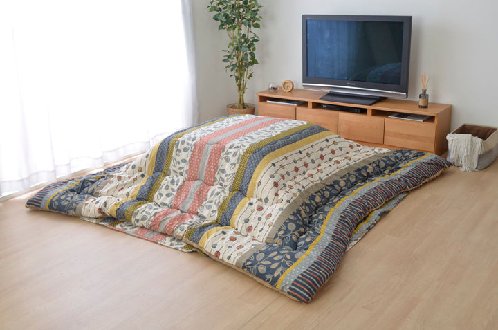 カラフルなリーフ柄が特徴!高品質なこたつ掛け布団・敷き布団セット