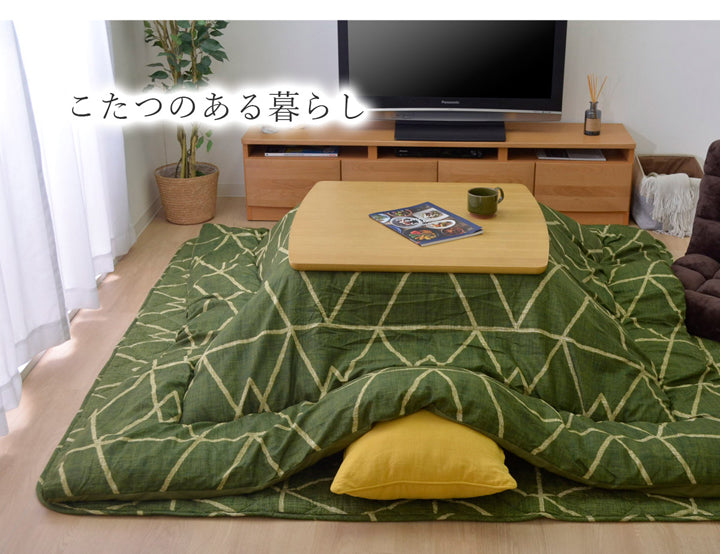 シンプルな幾何柄が特徴!高品質な日本製こたつ掛け布団