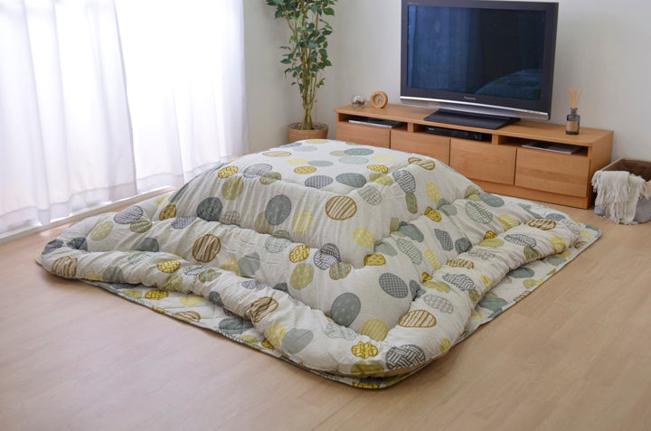 カラフルでかわいい柄が特徴!高品質なこたつ掛け布団・敷き布団セット