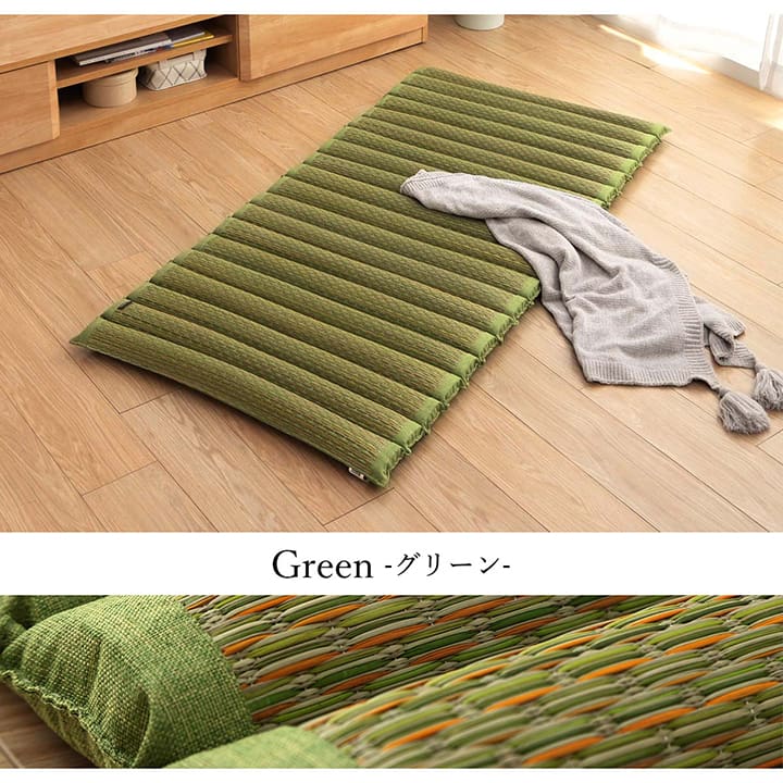 凹凸にすることで程よいクッション性があるい草ふんわりマット 約70×150cm