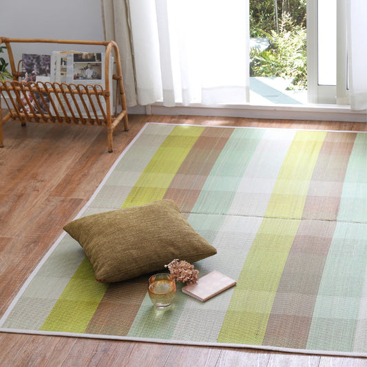 大きめチェックが人気のい草ラグ チェッカーII