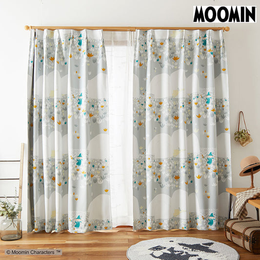 【MOOMIN ムーミン】花畑でフルートを吹くのはスナフキン 2級遮光カーテン SOFT MELODY - ソフトメロディ ブルー 幅100×丈135~200cm(1枚入)