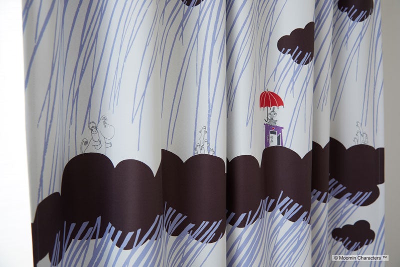 【MOOMIN ムーミン】嵐の中のちびのミイとムーミン 2級遮光カーテン RAIN DROP - レインドロップ ブラック