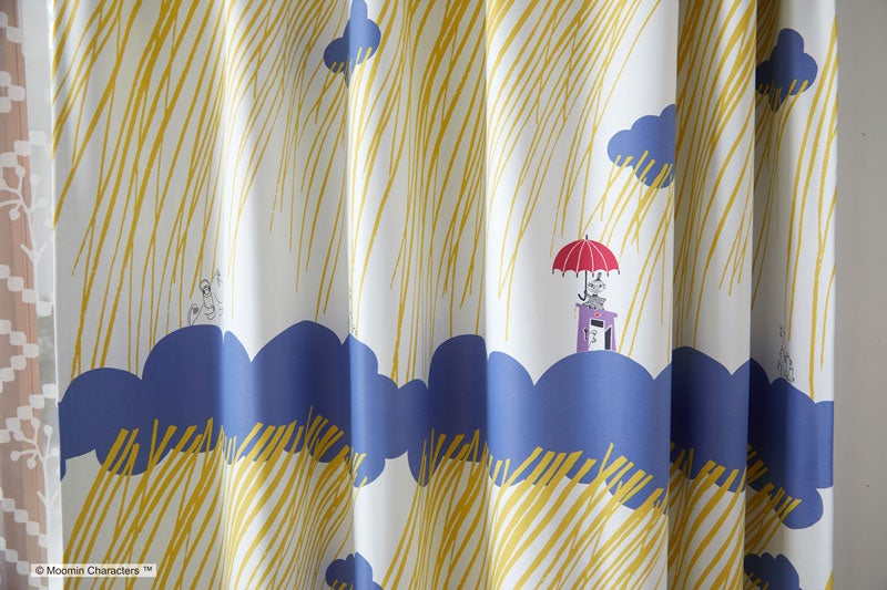 【MOOMIN ムーミン】嵐の中のちびのミイとムーミン 2級遮光カーテン RAIN DROP - レインドロップ ブルー