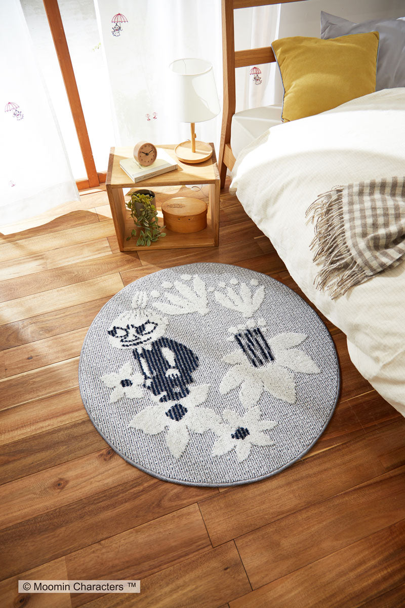 【MOOMIN ムーミン】小花に囲まれて遊んでいるちびのミイの円形ラグ M KOBANA RUG - M コバナラグ ミー