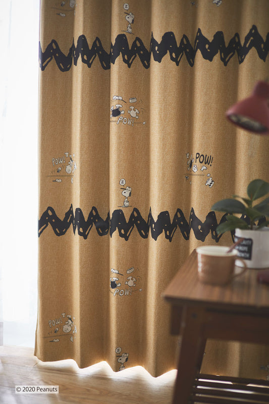 スヌーピーのキャラクターがデザインされた遮光カーテン幅100×丈135~200cm(1枚入) Chuck & Baseball - チャック&ベースボール