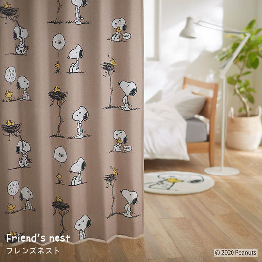 スヌーピーのキャラクターがデザインされた遮光カーテン Friend’s nest - フレンズネスト ベージュ 幅100×丈135~200cm(1枚入)