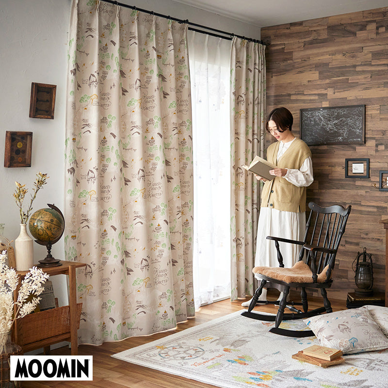 【MOOMIN ムーミン】ムーミン谷の地図 地図の中で個性溢れるキャラクターたちが楽しそうに暮らす情景が描かれた遮光カーテン アイボリー 幅100×丈135~200cm(1枚入)