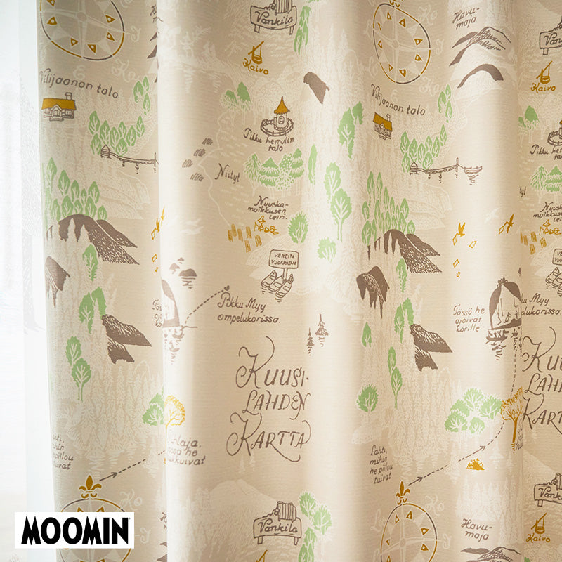 【MOOMIN ムーミン】ムーミン谷の地図 地図の中で個性溢れるキャラクターたちが楽しそうに暮らす情景が描かれた遮光カーテン アイボリー 幅100×丈135~200cm(1枚入)
