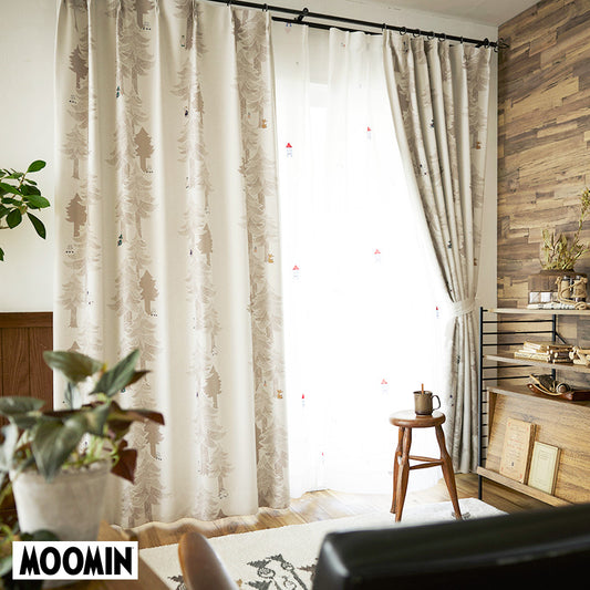 【MOOMIN ムーミン】PUUT drape プート ドレープ ムーミンと仲間たちが繊細なタッチの木々に隠れた北欧ナチュラル遮光カーテン ライトブラウン 幅100×丈135~200cm(1枚入)