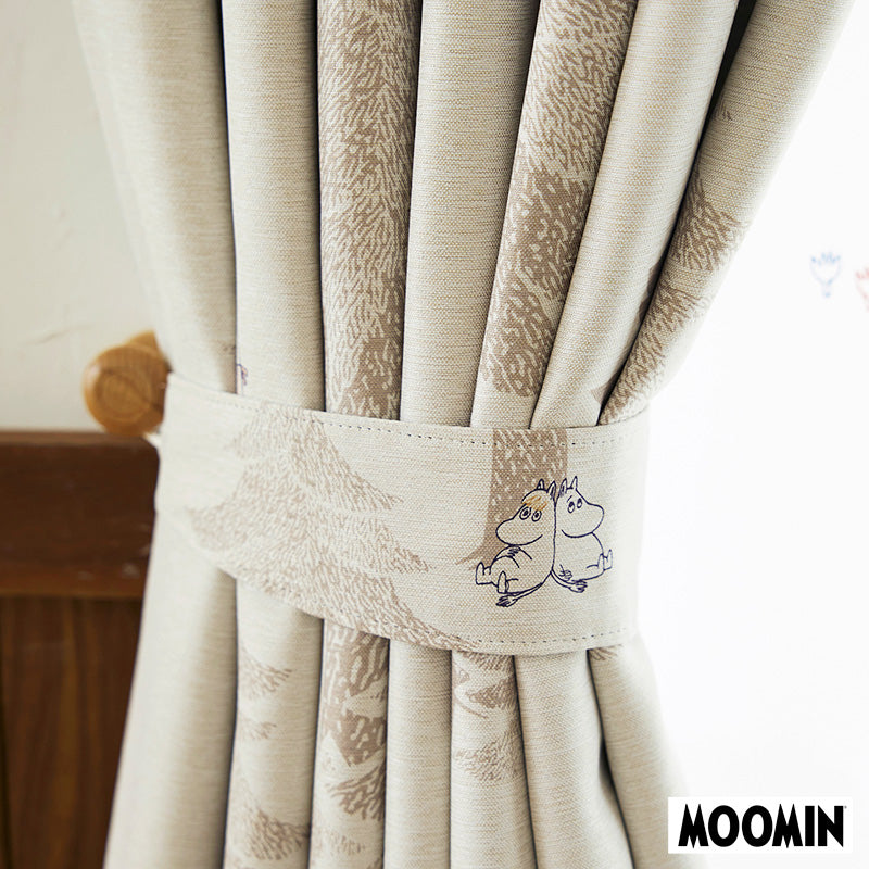 【MOOMIN ムーミン】PUUT drape プート ドレープ ムーミンと仲間たちが繊細なタッチの木々に隠れた北欧ナチュラル遮光カーテン ライトブラウン 幅100×丈135~200cm(1枚入)