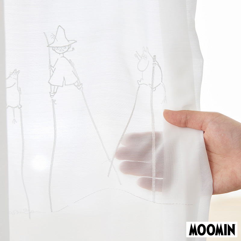 【MOOMIN ムーミン】TAKEUMA voile タケウマ ボイル 小説「ムーミン谷の彗星」の干上がった海をタケウマで渡る冒険シーンをモチーフにしたレースカーテン 幅100×丈133~198cm(1枚入)