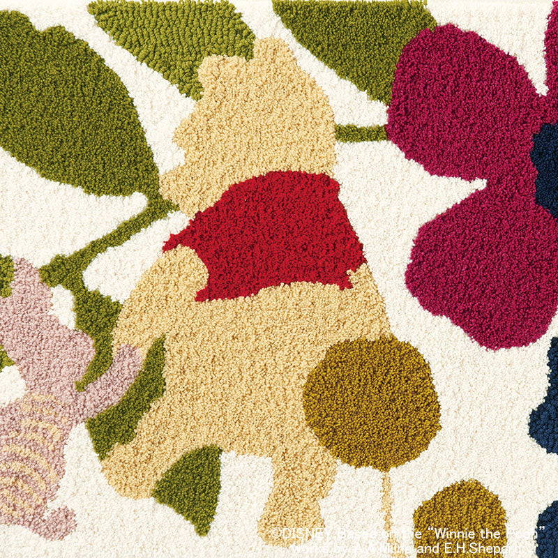 【Disney】プーとピグレットが仲良く森の中を散歩している玄関マット POOH Talk MAT- プー トークマット