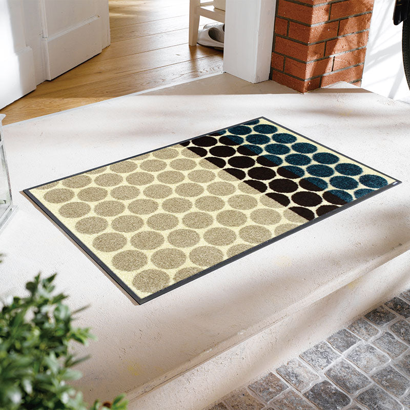 室内・屋外どちらでも使える機能性と丈夫さが魅力の洗える玄関マット 50×75cm 75×120cm wash+dry(ウォッシュ アンド ドライ) Mixed Dots