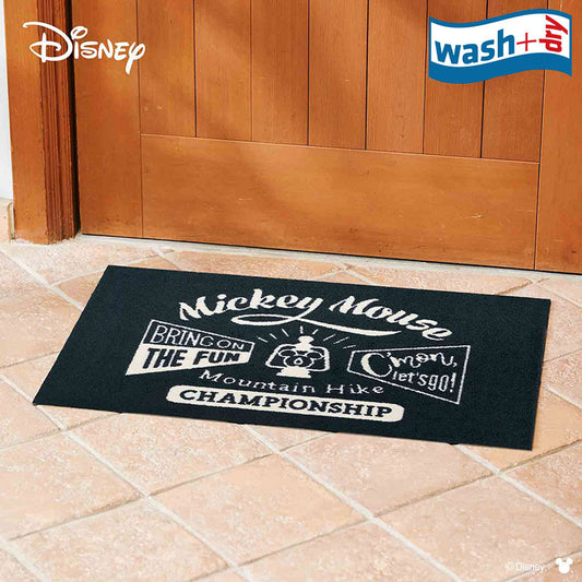 室内・屋外どちらでも使える機能性と丈夫さが魅力の洗える玄関マット 60×90cm wash+dry(ウォッシュ アンド ドライ) Mickey/ミッキーマウンテンハイク
