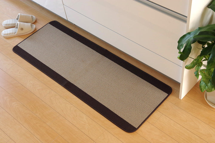 シンプルな無地のキッチンマット ピレーネ