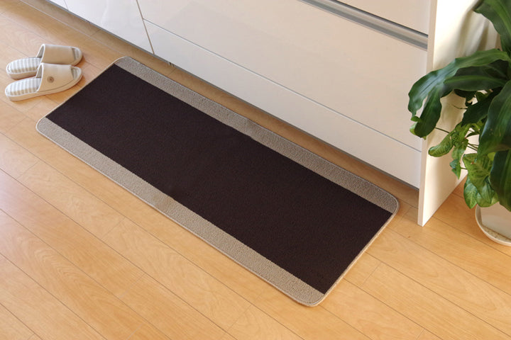 シンプルな無地のキッチンマット ピレーネ