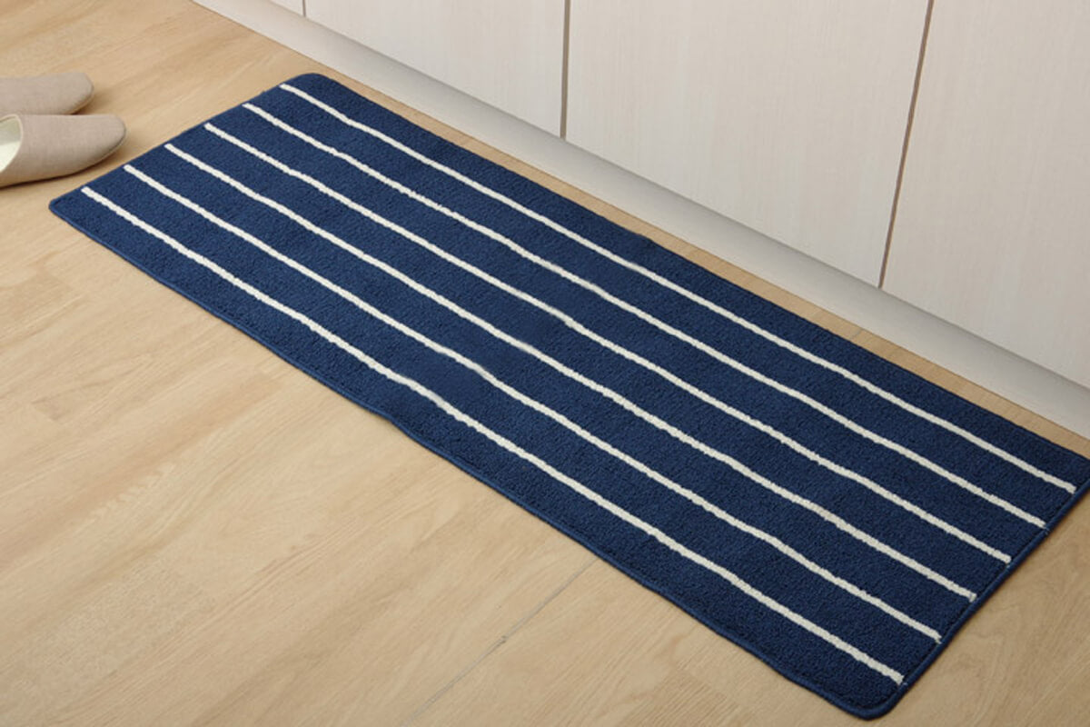 洗濯機で丸洗いできるキッチンマット シンプルボーダー