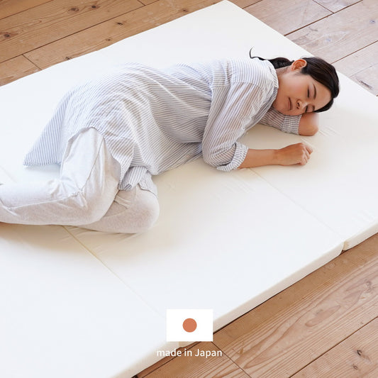 バランスの良いマットレス！3つ折り5cmマットレス セミダブル