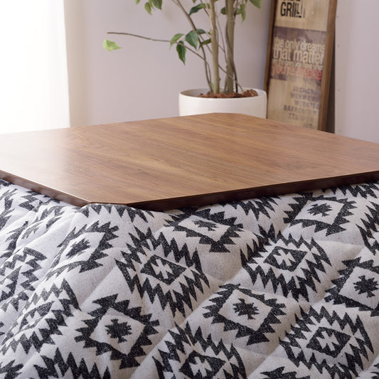 北欧風デザインがおしゃれな こたつ掛け布団 コタツ布団 正方形 190×190cm