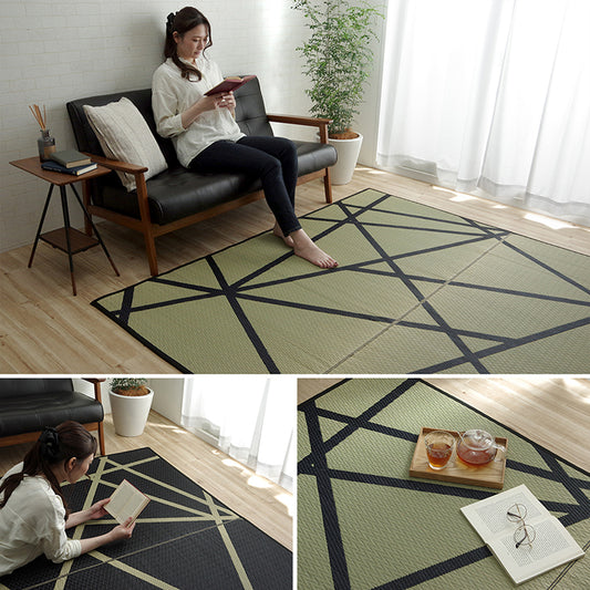 細かい織目が美しく、敷くだけで高級感が漂うモダンなデザインのい草ラグ カーペット