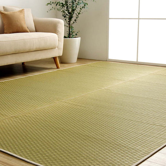 織りで市松柄を表現したシンプルない草のデザインラグ