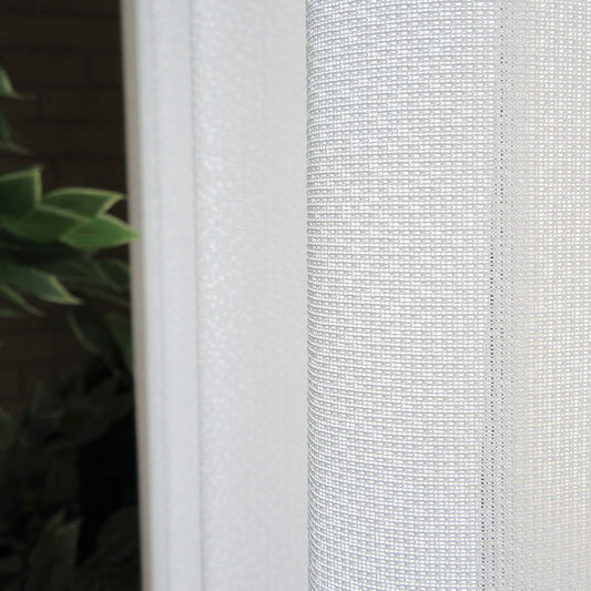 遮像・防炎・抗菌・ウォッシャブル機能の国産レースカーテン Auver - オーヴェル（1枚入り）