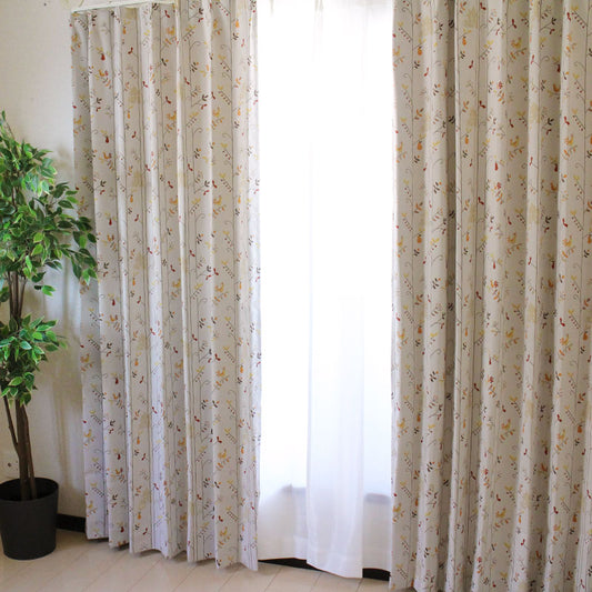 木にとまる小鳥のイラストがかわいい1級遮光カーテン幅100×丈135～200cm(2枚入) Twinkle Birds - トウィンクル バーズ