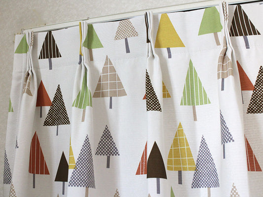 森をモチーフにした2級遮光カーテン Forest - フォレスト ブラウン