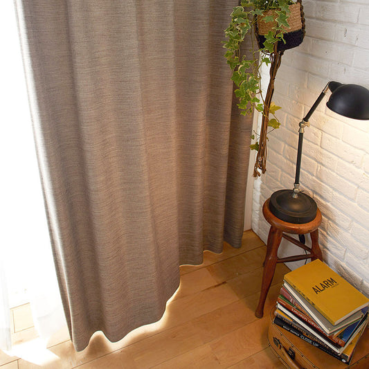 抗菌・抗ウイルス機能付きの合わせやすい無地調の2級遮光カーテン MOCTURNE - モクターン ブラウン