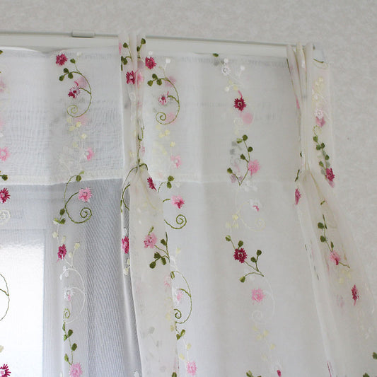 エレガントな刺繍がキレイなデザインのレースカーテン Beyli - ベイリ