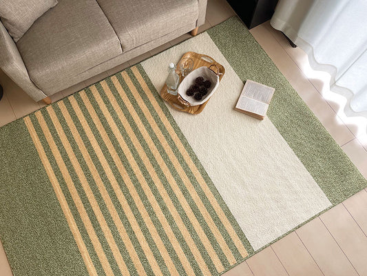 こぼれてもパッと弾く撥水加工で手洗いできる抗菌防ダニダイニング リビングアクセントラグ キール - Kiel　グリーン