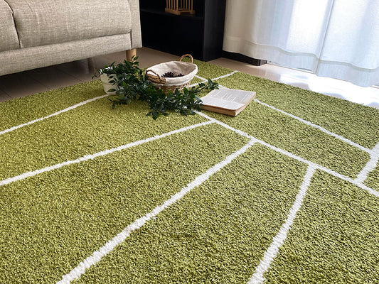 ナイロン素材100％！夏ひんやり・冬あったか！オールシーズン対応の北欧デザインシャギーラグ  Makkin - マッキン