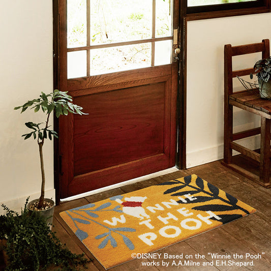 【Disney】ハチミツが残っていないか探すプーさんの玄関マット POOH Plants MAT-プー プランツマット  イエロー