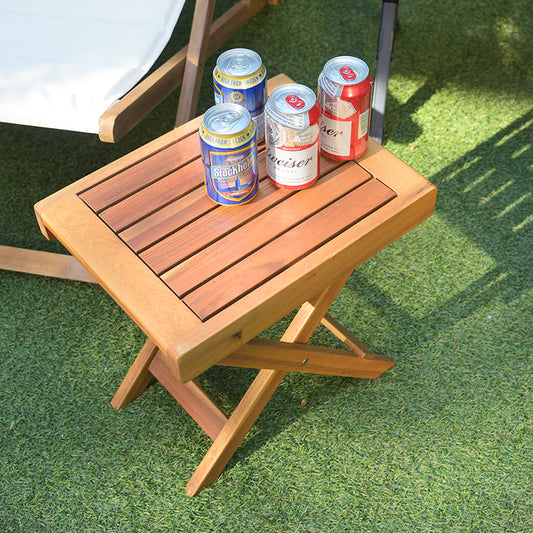 アウトドアでもインドでも活躍するフォールディングテーブル