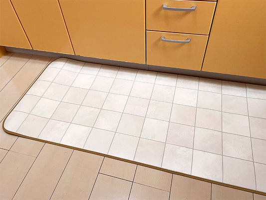 汚れても拭き取るだけでキレイ！はっ水・抗菌・防炎機能付きキッチンマット幅100cmタイプ＜Rizu - リズ＞